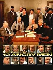 十二怒汉 1997,法庭内外,正义与人性交织的较量