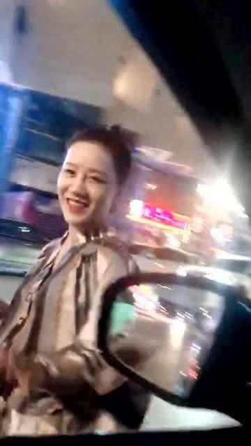 相亲失败后我拉着总裁闪婚了,总裁,我们闪离吧!